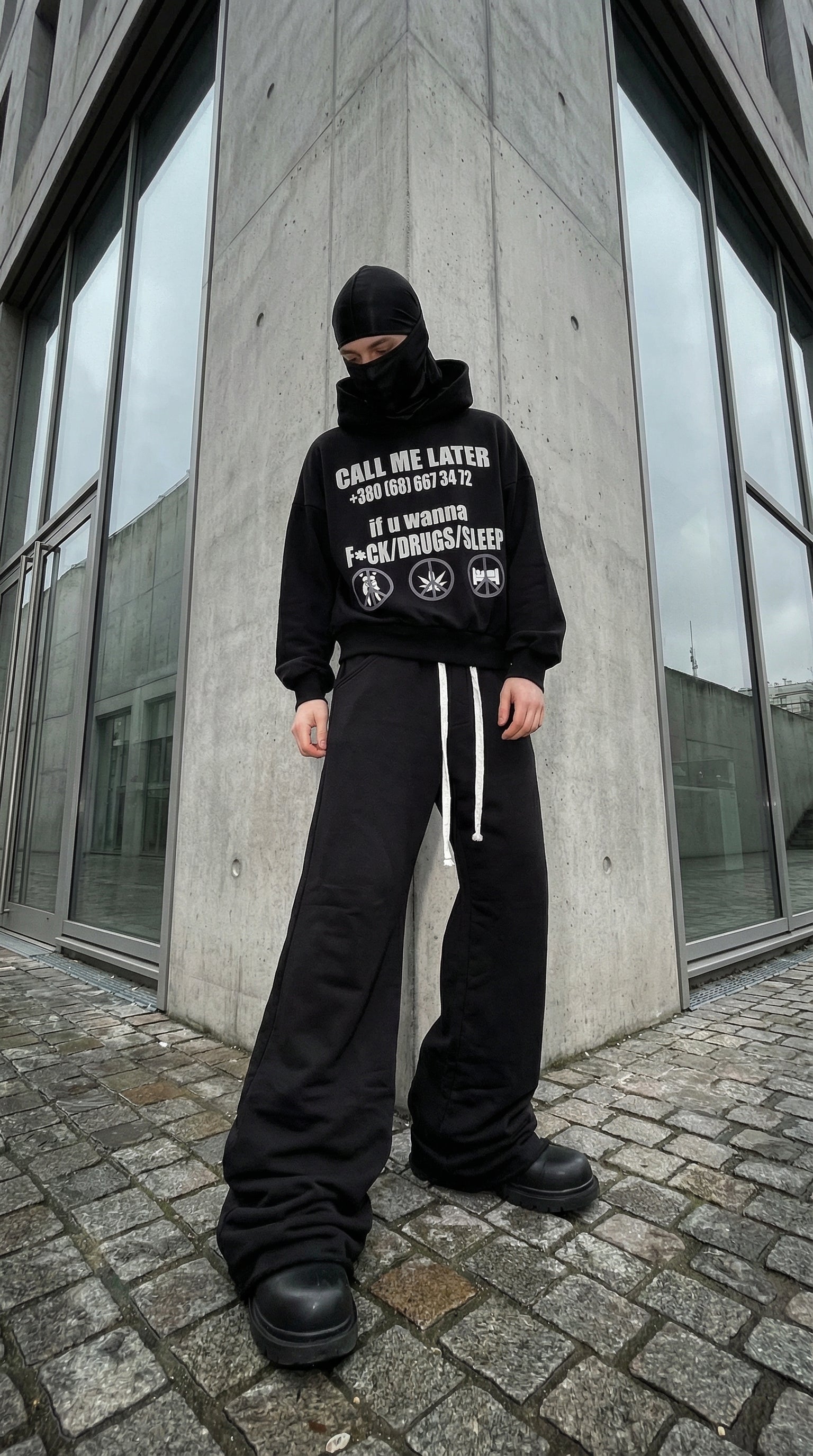 FLARED SWEATPANTS