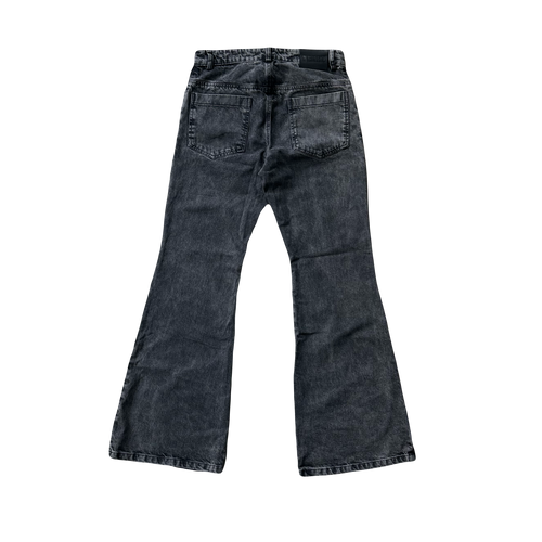 FLARED GREY JEANS